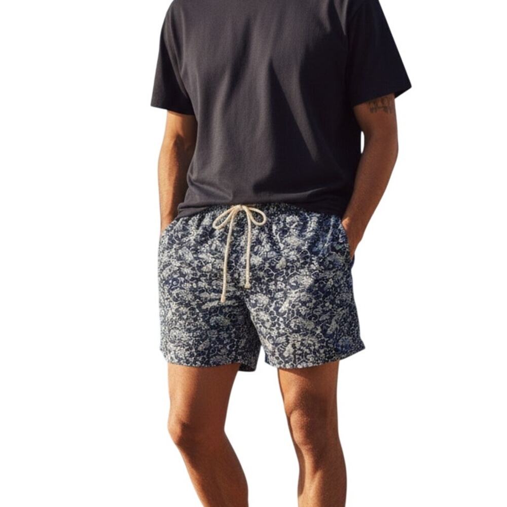 J. McLaughlin Swim Trunks Mens XL Navy Paisley Floral Swimming Board Shorts